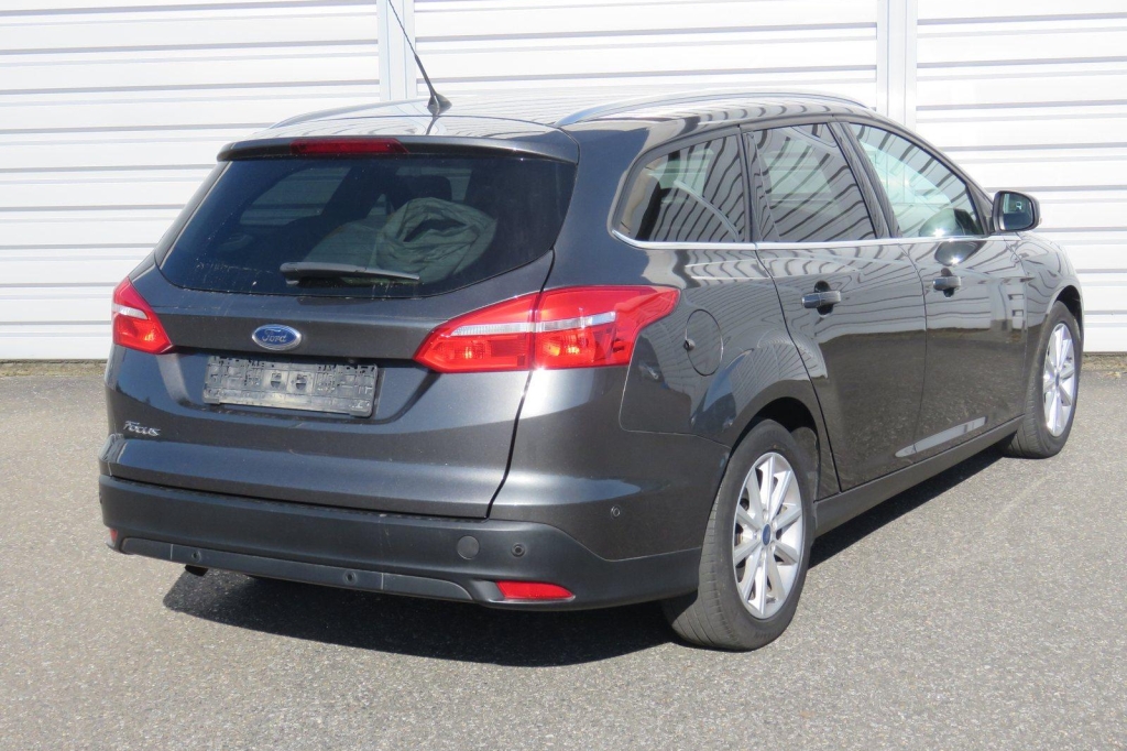Ford Focus Turnier 2016 фото 8