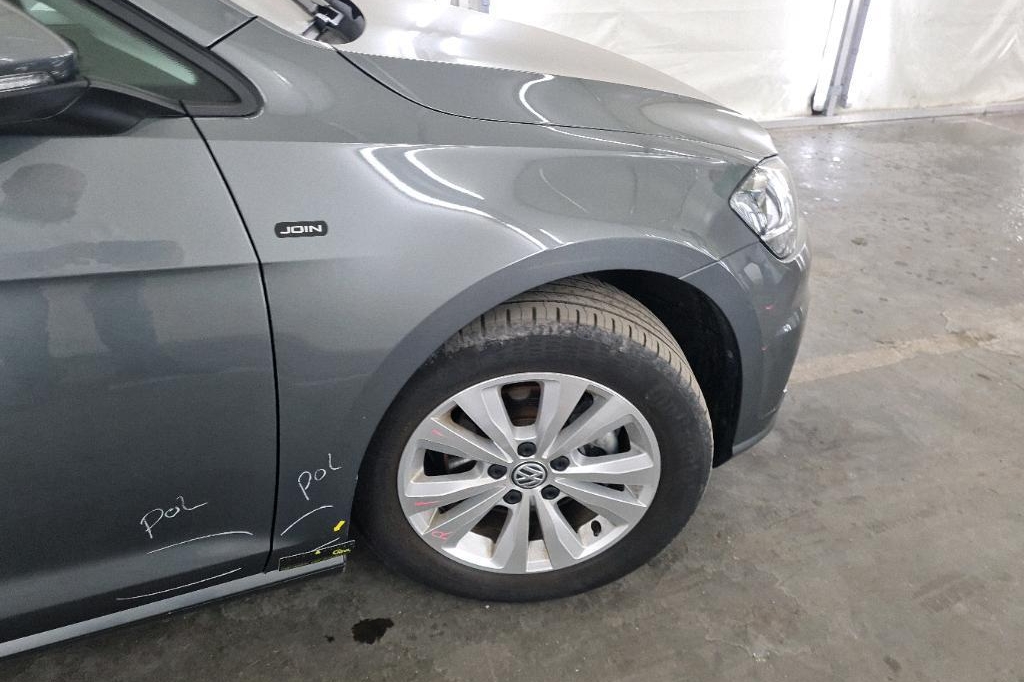 Volkswagen Golf 2019 фото 10