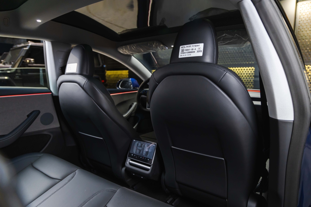 Tesla Model 3 2024 фото 39