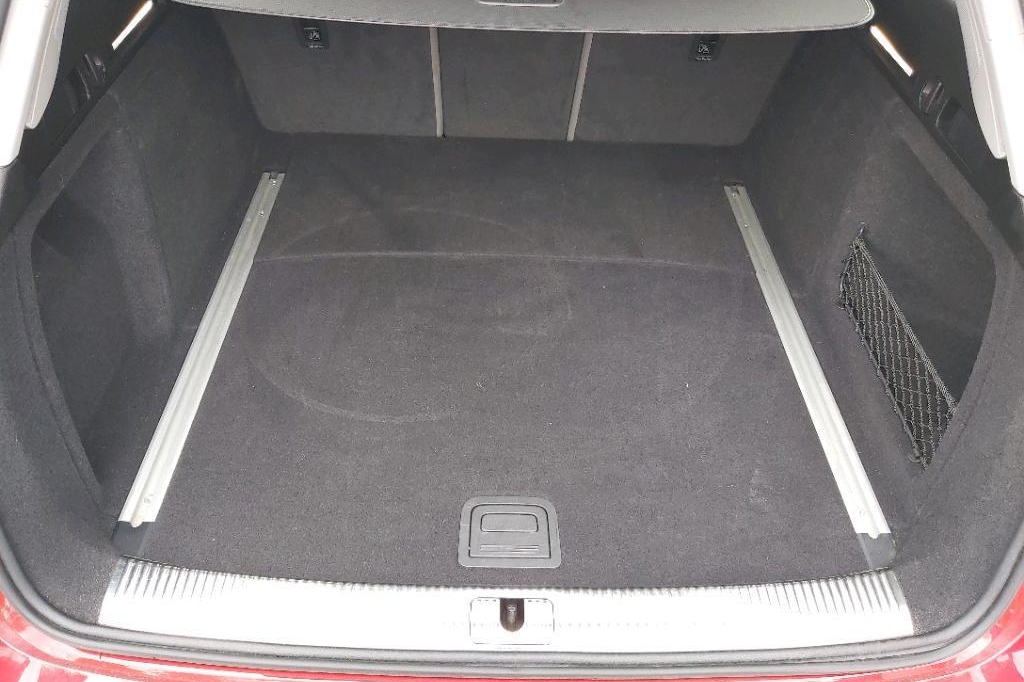 Audi A4 Avant 2018 photo 8