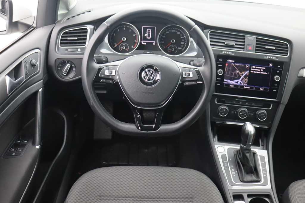 Volkswagen Golf 2019 фото 2