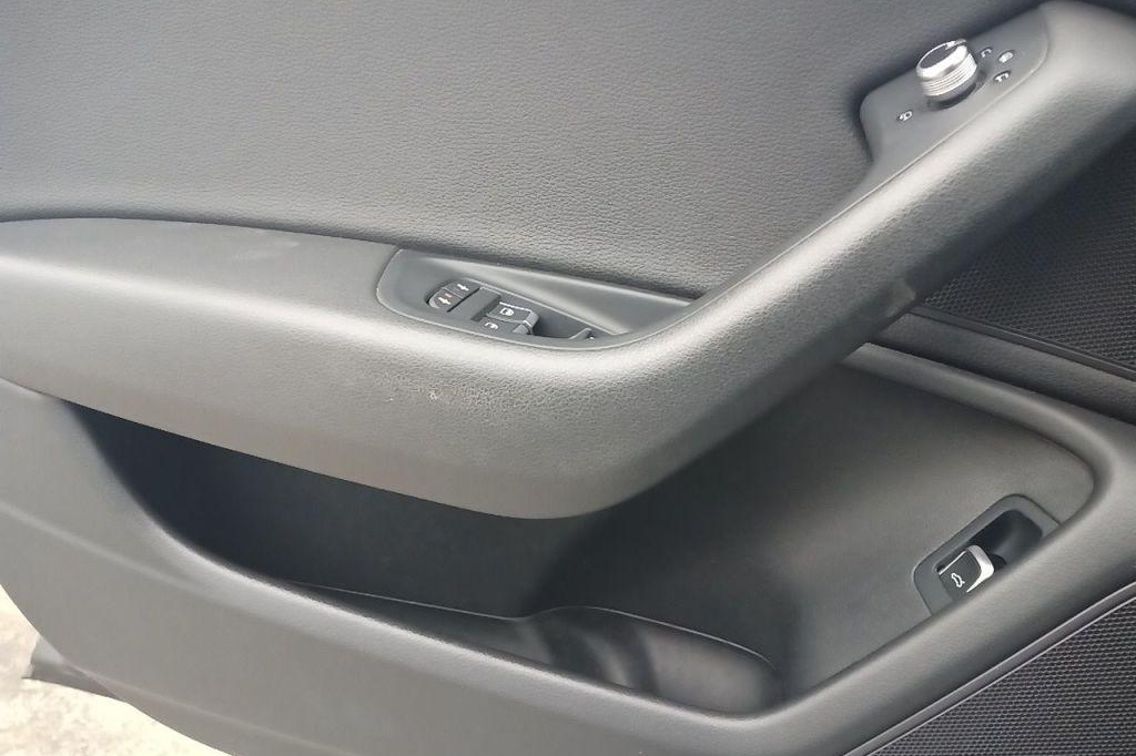 Audi A6 2016 фото 20