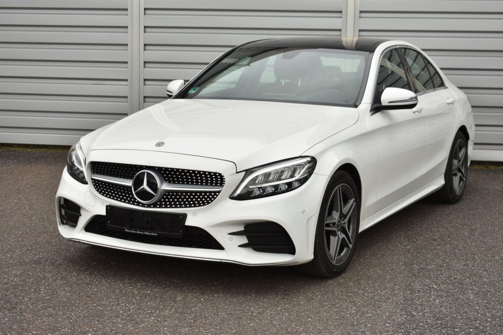 Mercedes-AMG C-Klasse 2019 фото 4