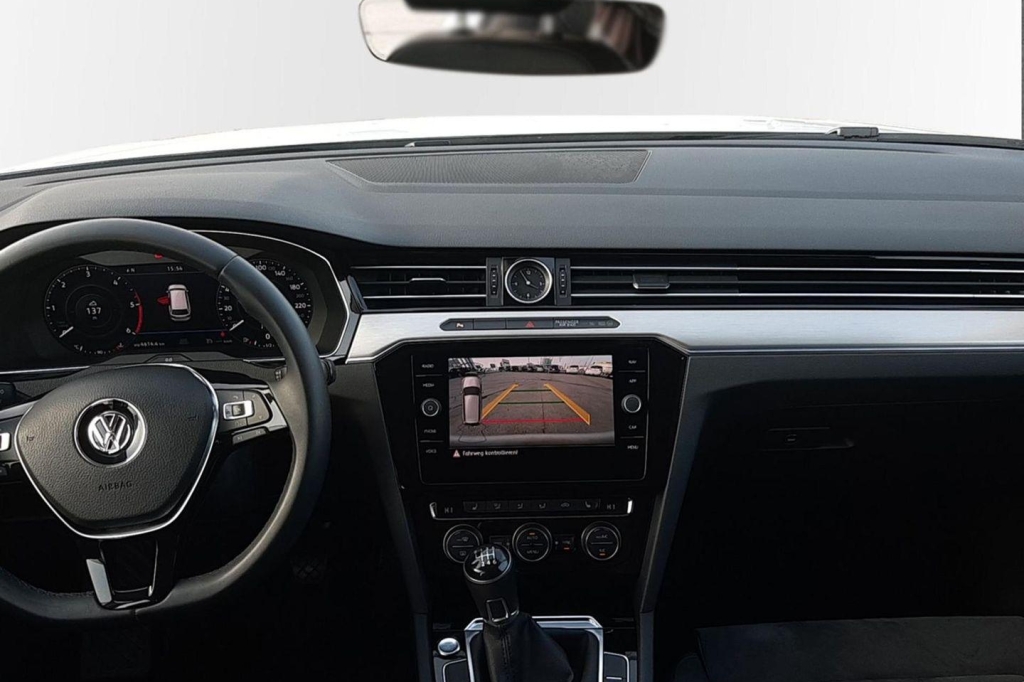 Volkswagen Passat Variant 2018 photo 6