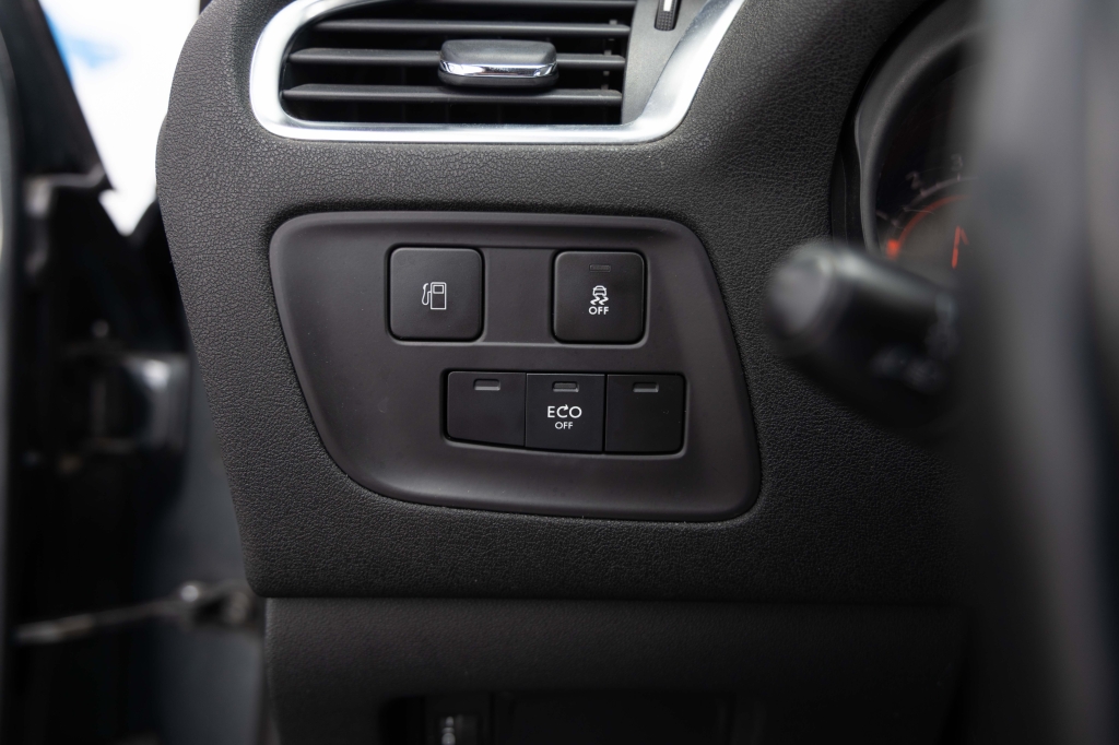 Citroen C4 2015 фото 14