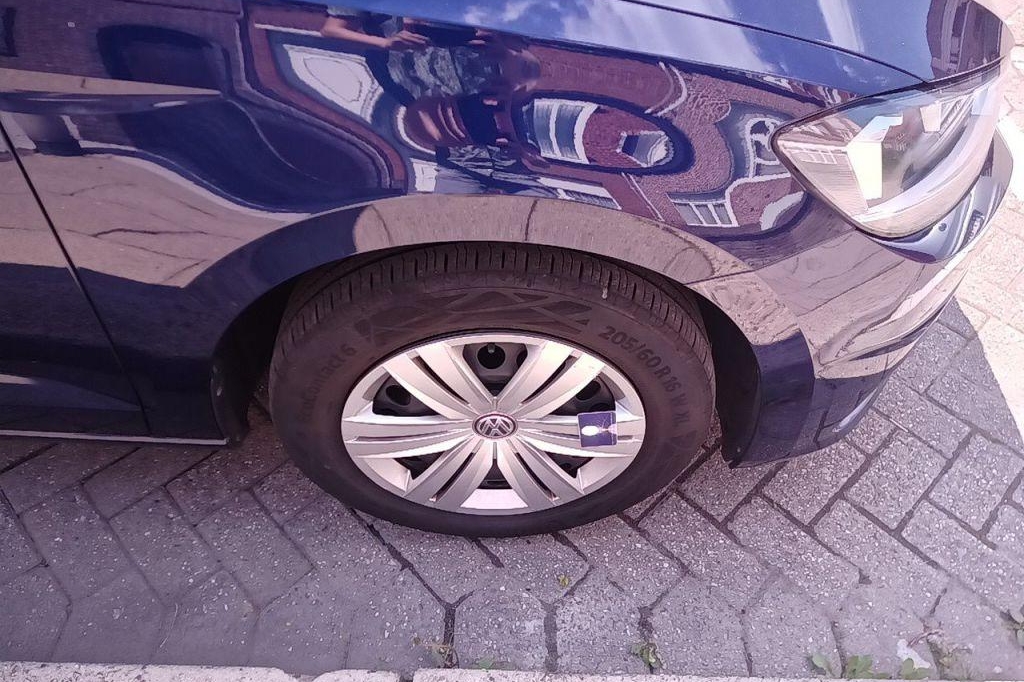 Volkswagen Touran 2018 photo 32