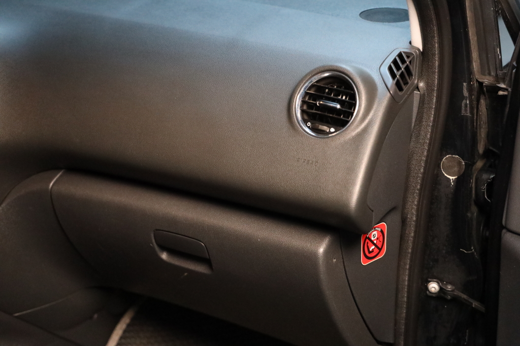 Peugeot 5008 2010 photo 17