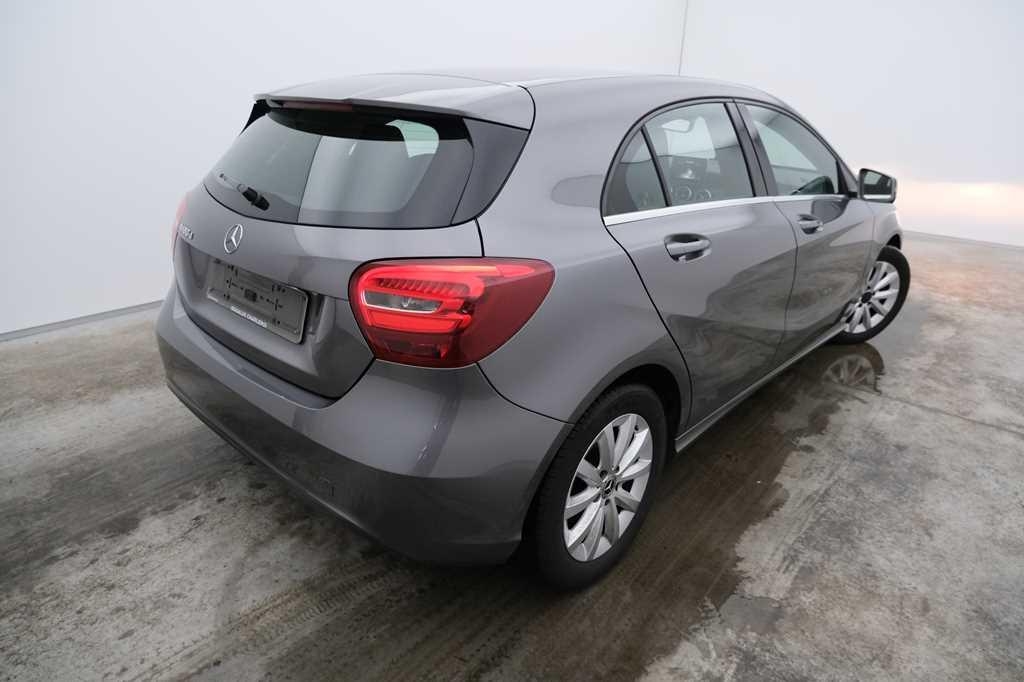 Mercedes-Benz A-Klasse 2017 photo 7