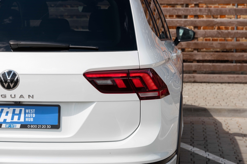 Volkswagen Tiguan SE R-Line 2022 фото 9