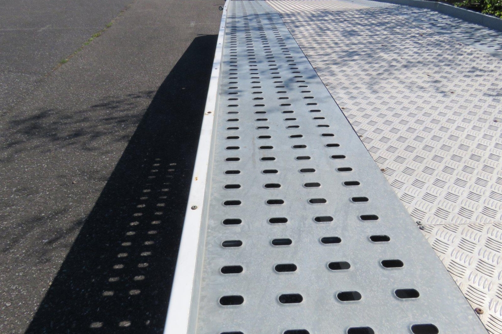 Blyss Anhänger Jupiter 2017 photo 9