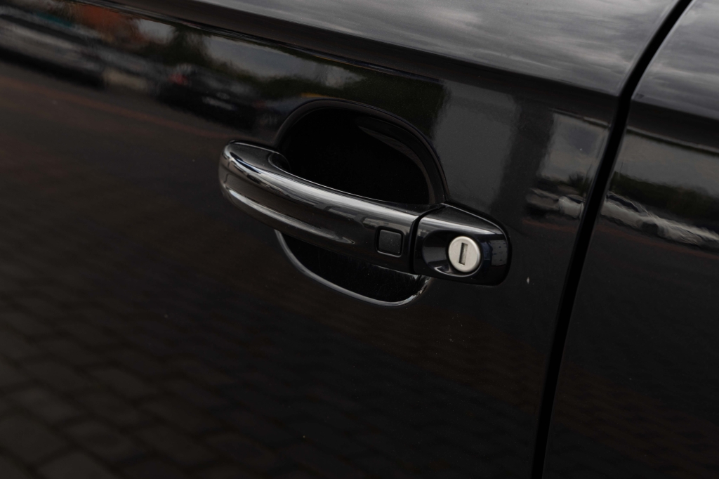 Audi Q7 2015 фото 11