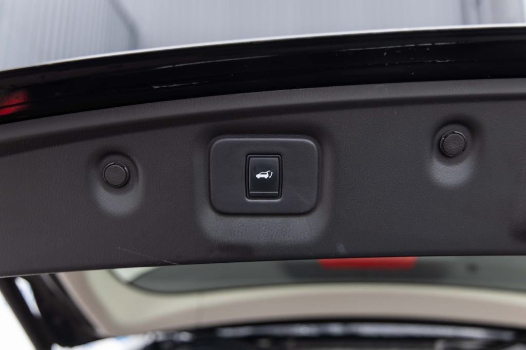 Infiniti QX60 2014 фото 37