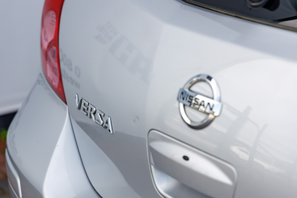 Nissan Versa 2008 photo 6