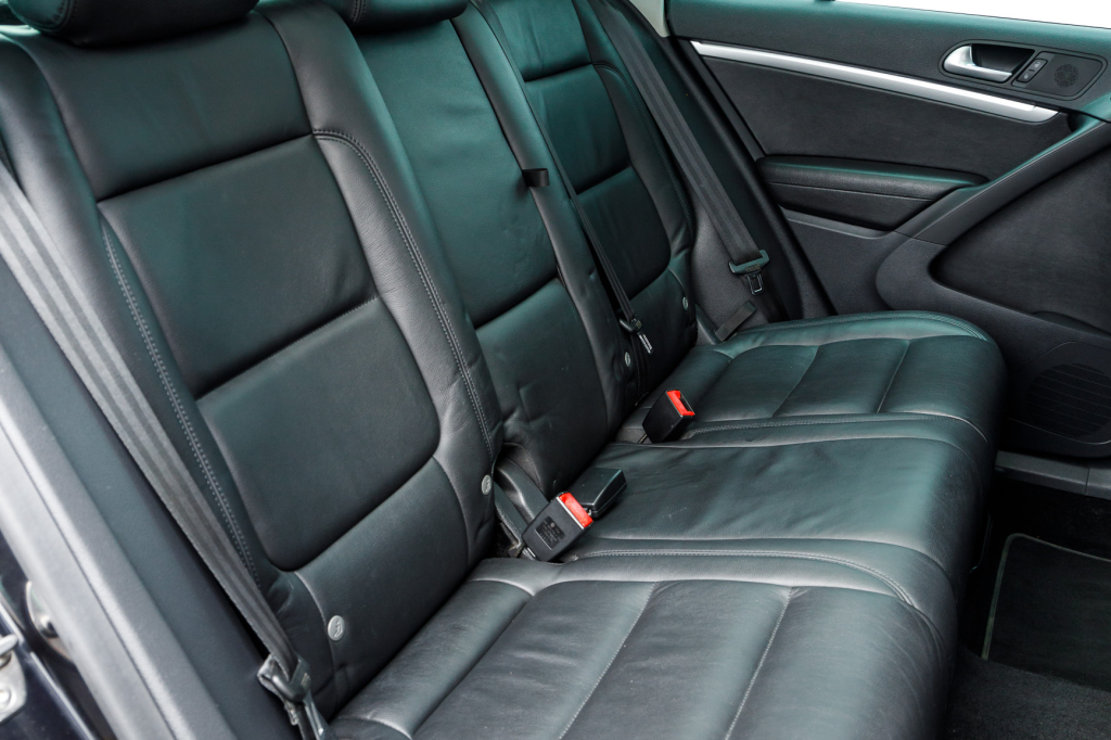 Volkswagen Tiguan S 2012 фото 16