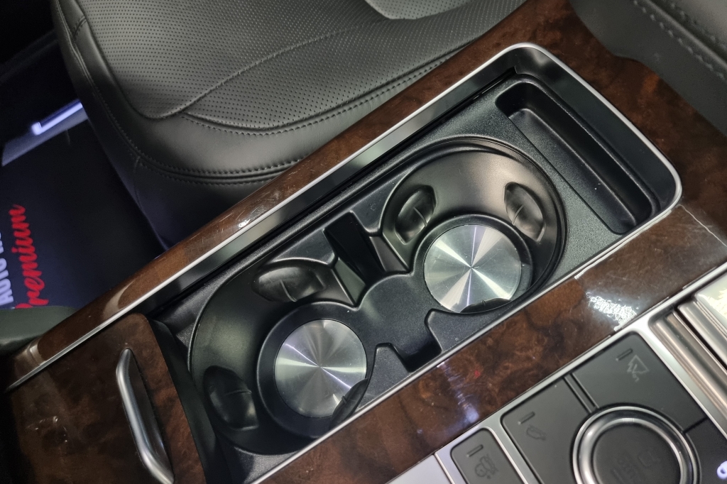 Land Rover Range Rover VOGUE 2020 photo 14