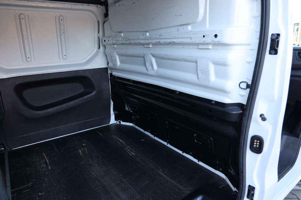 Renault Trafic 2023 фото 32