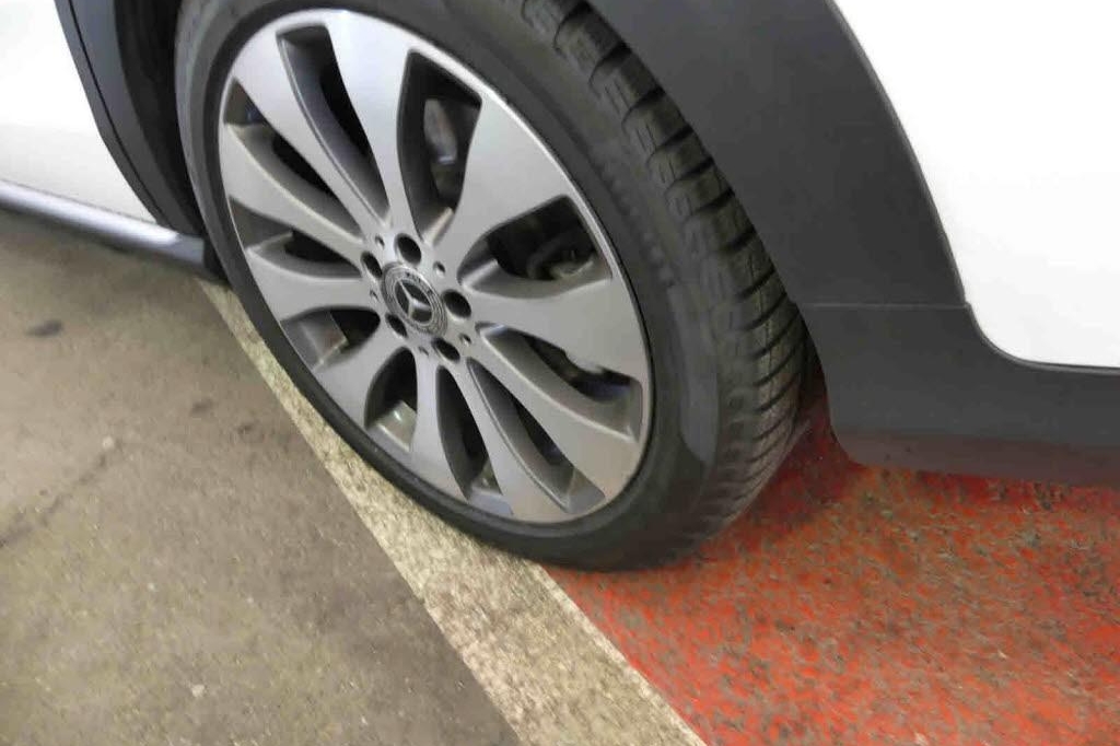 Mercedes-Benz E-Klasse 2017 photo 23