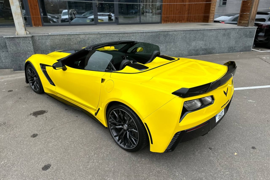 Chevrolet Corvette Z06 2018 фото 10