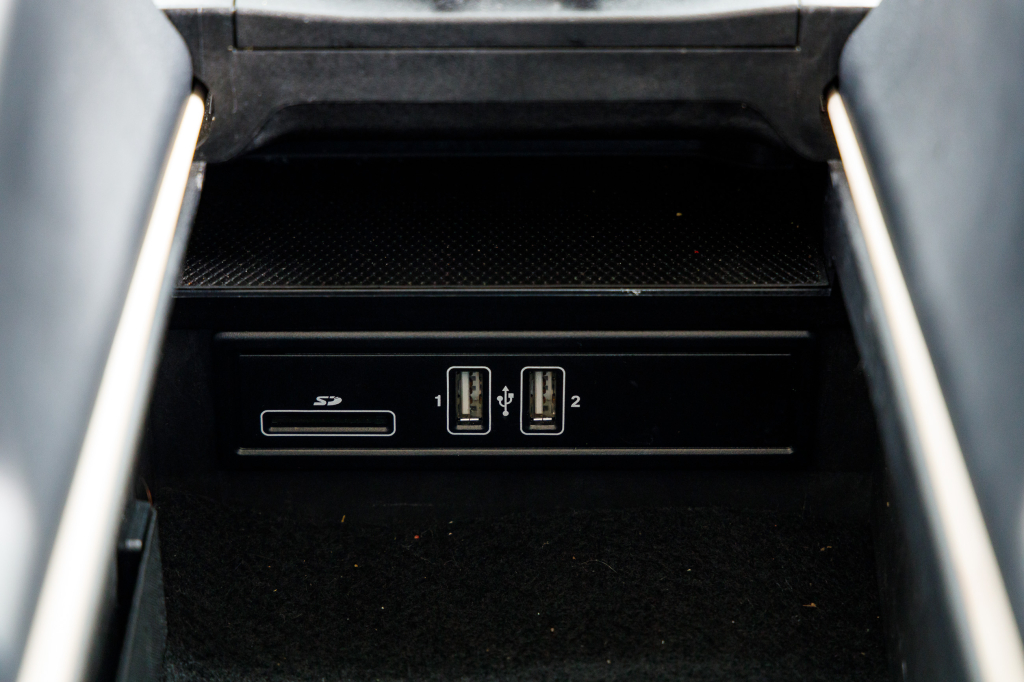 Mercedes-Benz C 300 2014 photo 4