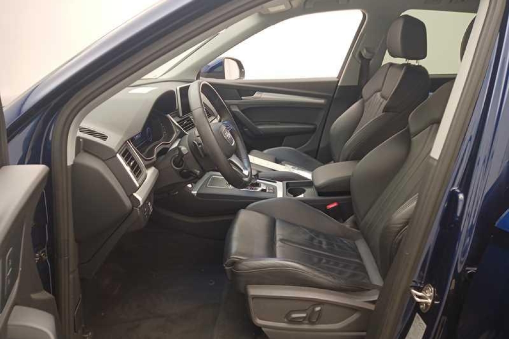 Audi Q5 2017 photo 1