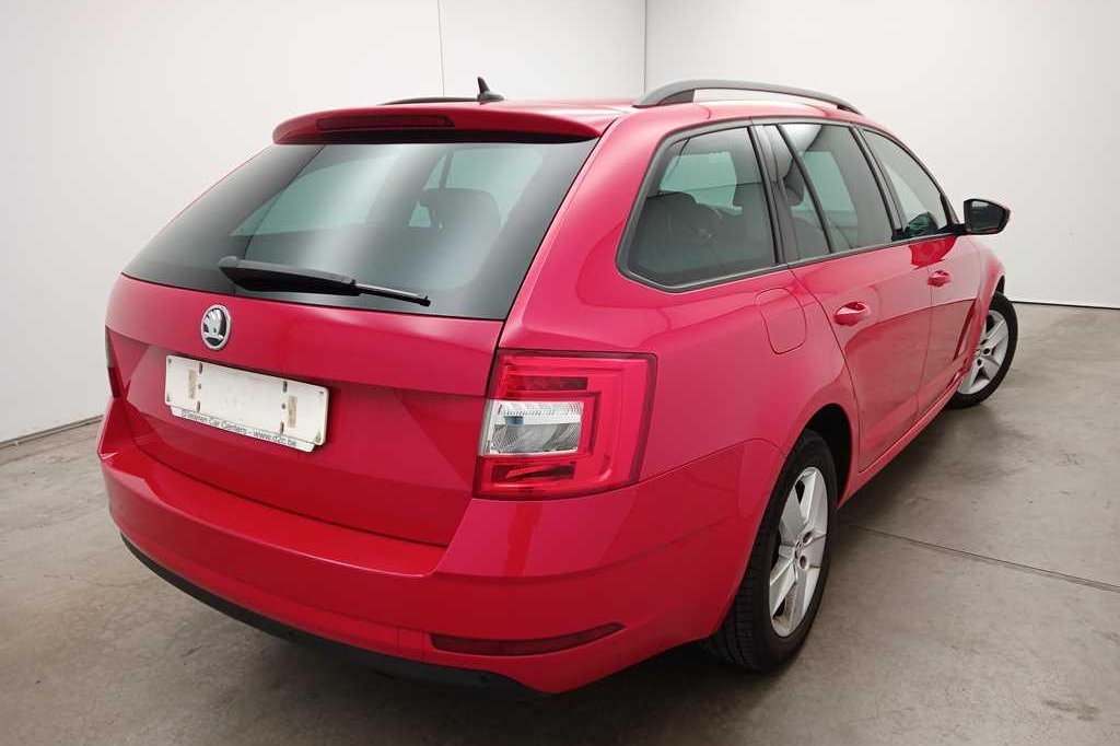 Skoda Octavia Combi 2018 photo 4