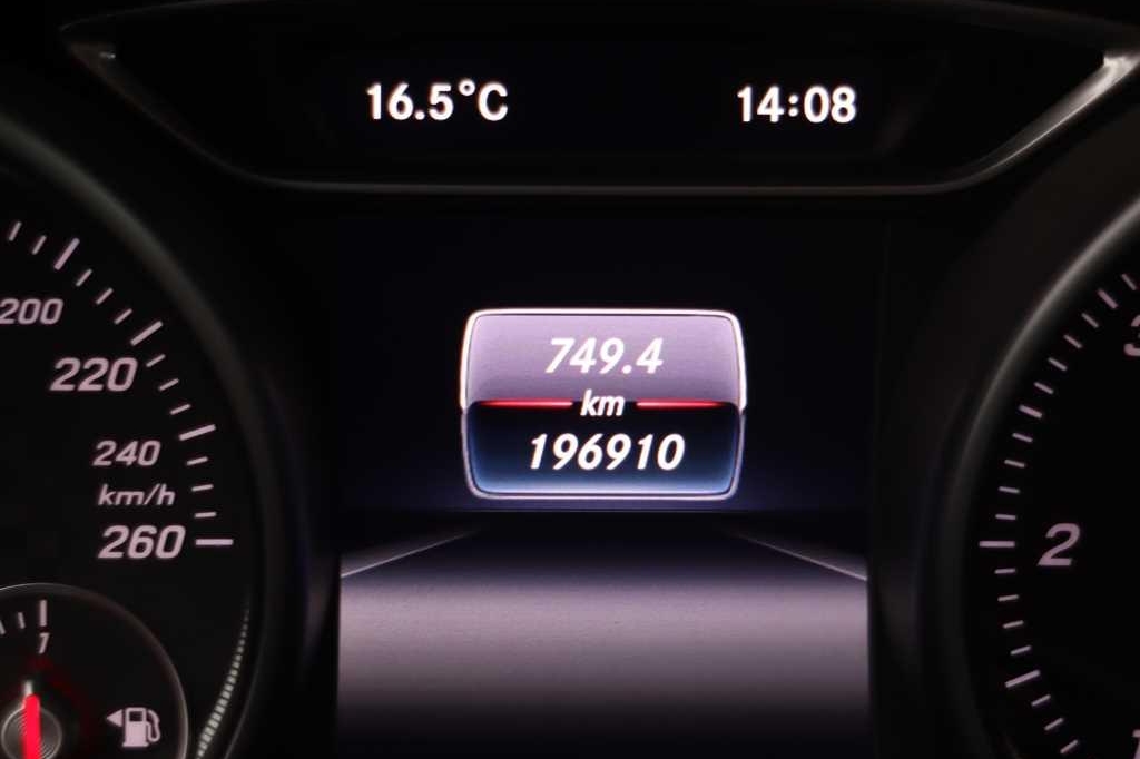 Mercedes-Benz A-Klasse 2016 фото 6