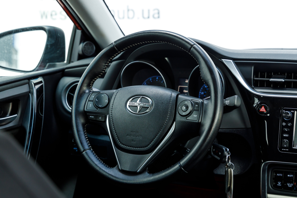 Scion іМ 2015 фото 16