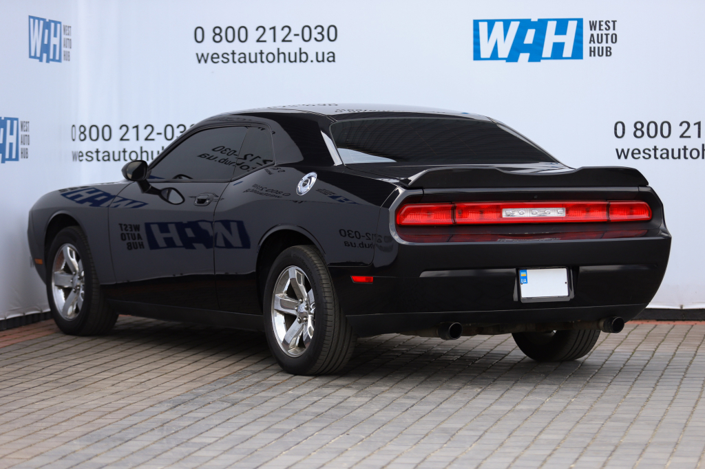 Dodge Challenger SE 2010 photo 6