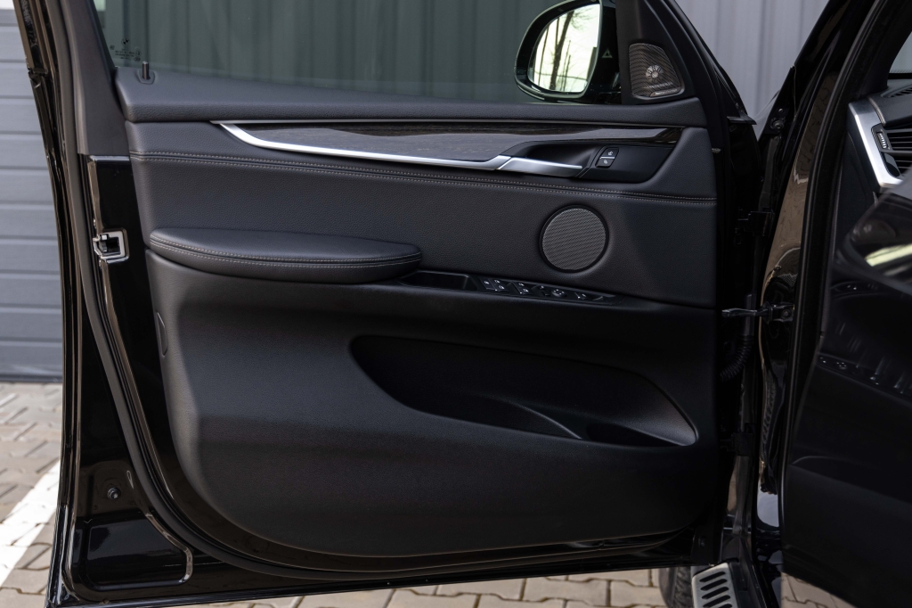 BMW X5 2017 фото 13