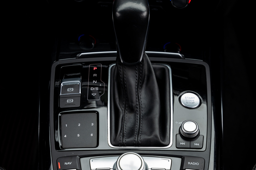 Audi A6 Allroad 2016 фото 33