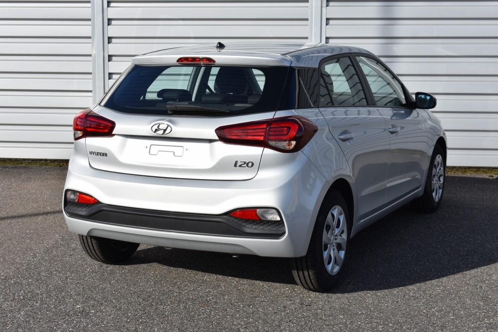 Hyundai i20 2020 photo 3