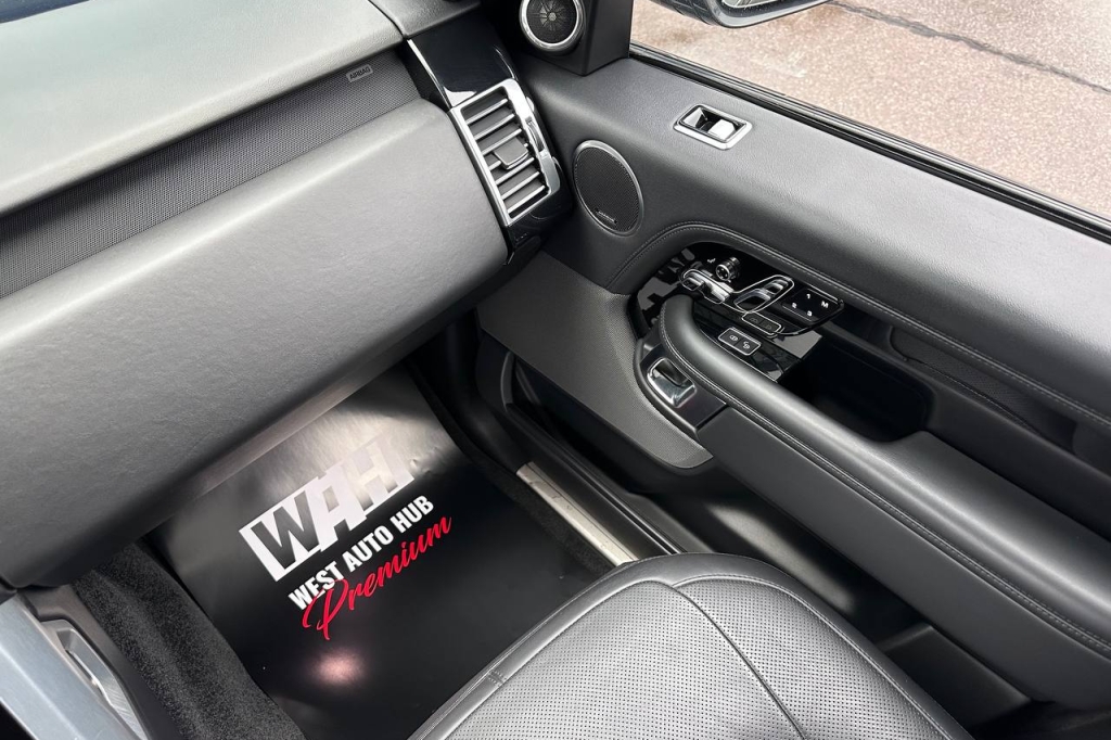 Land Rover Range Rover 4.4D 2018 фото 23