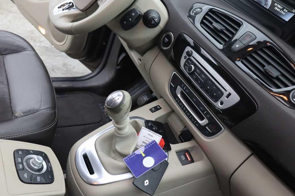 Renault Grand Scenic 2014 фото 59