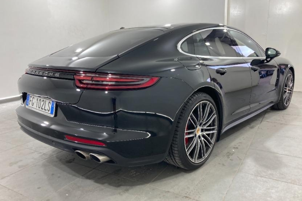 Porsche Panamera 4S 2017 photo 5