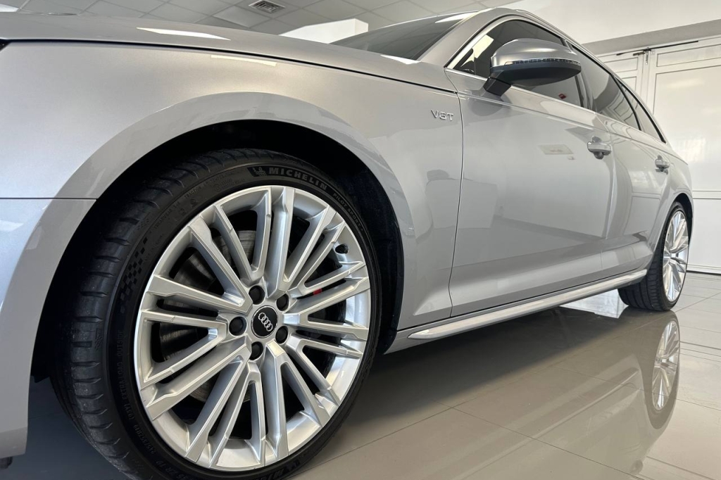 Audi S4 2017 фото 5