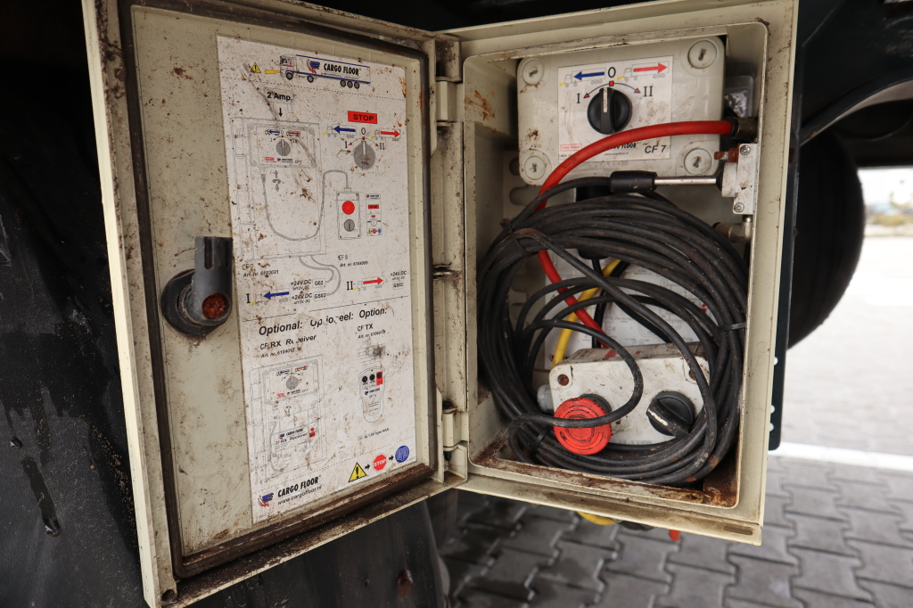 Schmitz Cargobull SW 24 Walking Floor 2008 photo 7