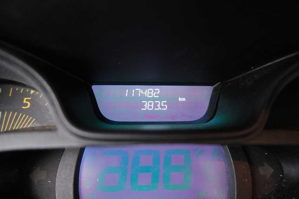 Renault Trafic 2015 фото 2