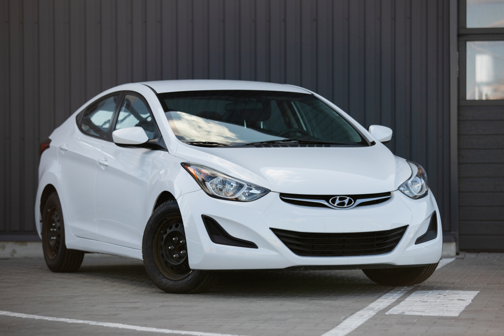 Hyundai Elantra SE 2015 фото 8