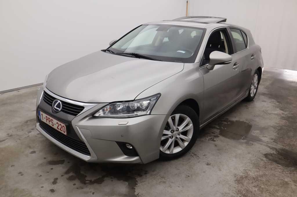 Lexus CT 2016 фото 3