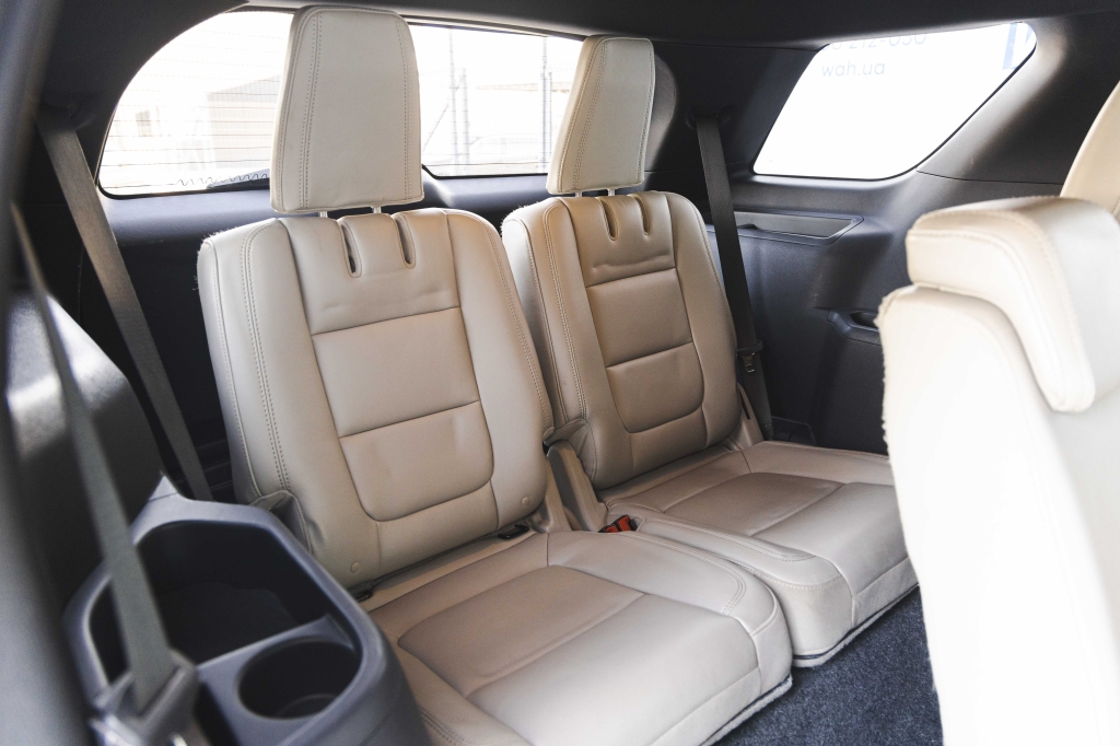 Ford Explorer XLT 2011 фото 31