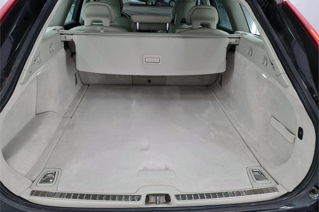 Volvo V90 2017 photo 1