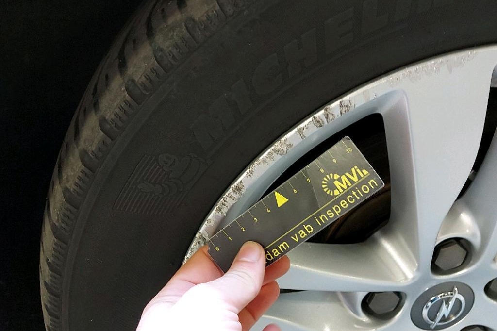 Opel Astra 2017 photo 12