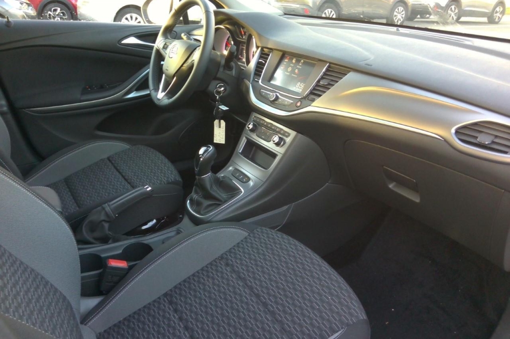 Opel Astra Sports Tourer 2020 photo 5