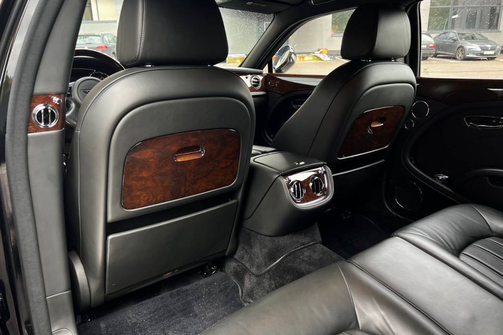 Bentley Mulsanne 2013 photo 13