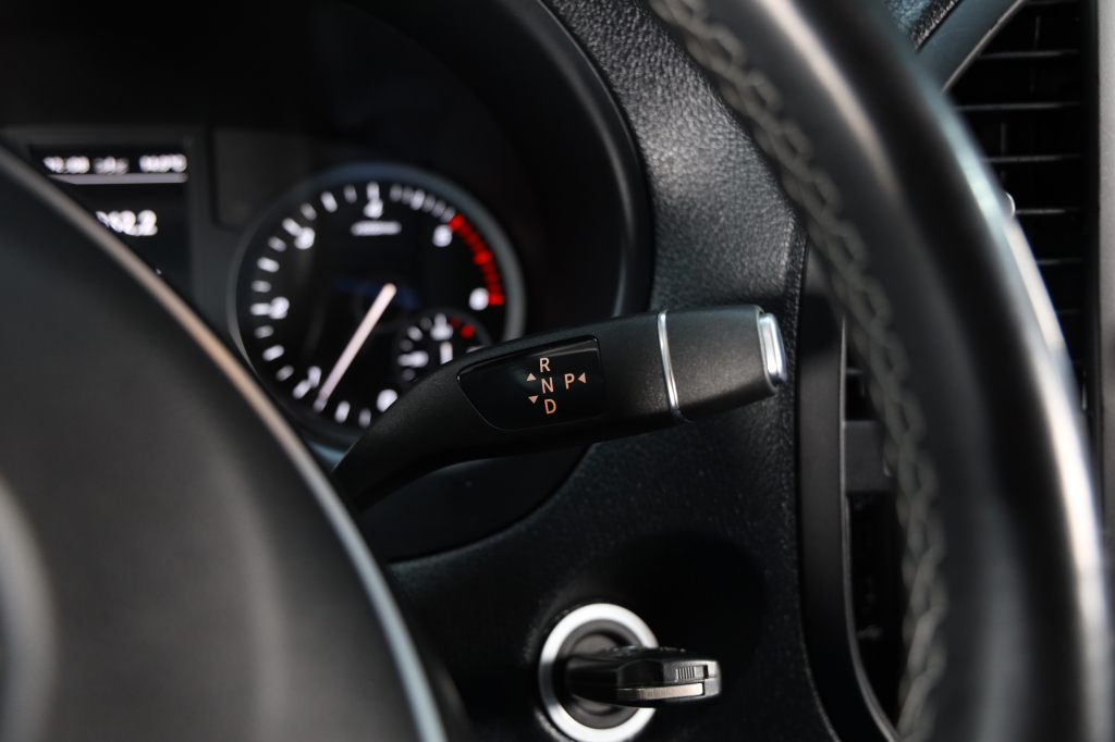 Mercedes-Benz Vito 2023 фото 26