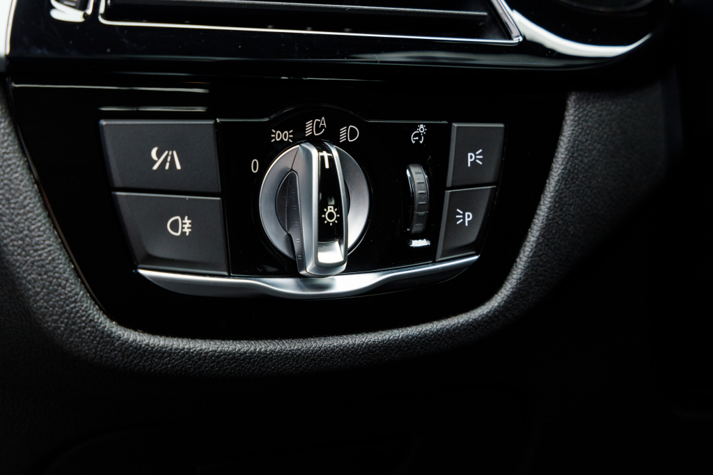 BMW 540 i xDrive 2017 photo 26