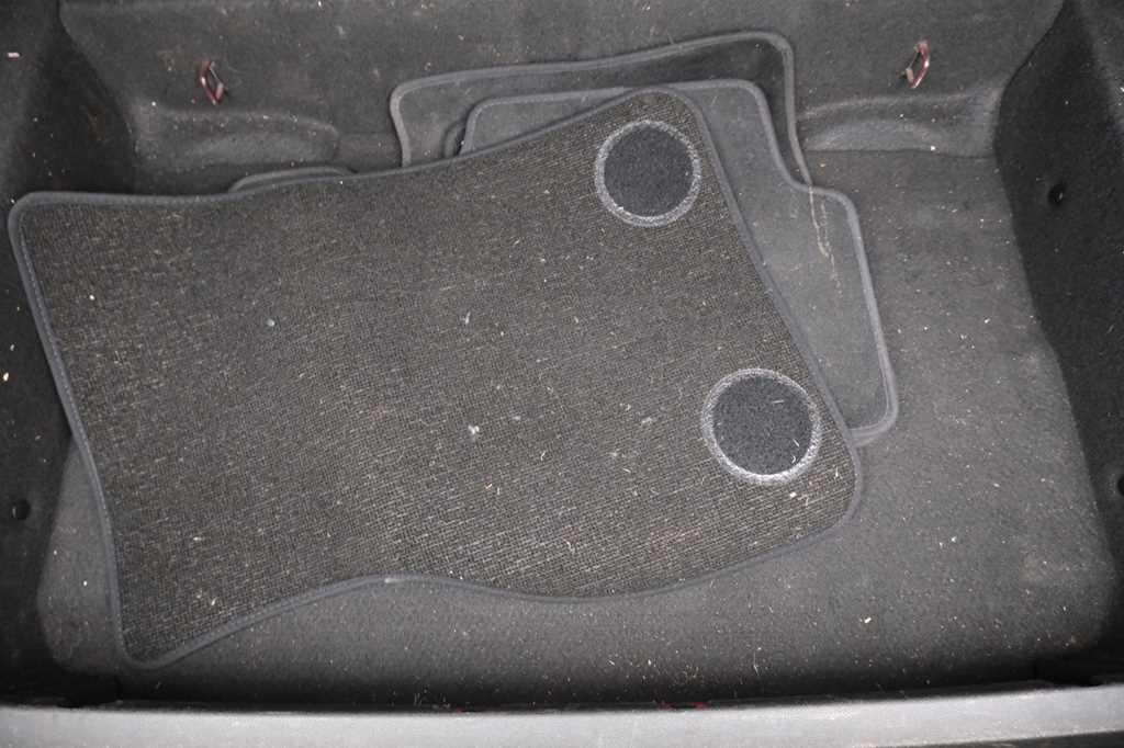 MINI One Clubman 2017 photo 16