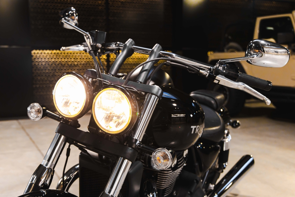 Triumph Thunderbird 1700 2016 photo 1