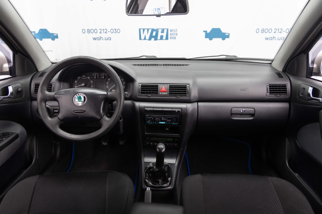 Skoda Octavia 2006 photo 20