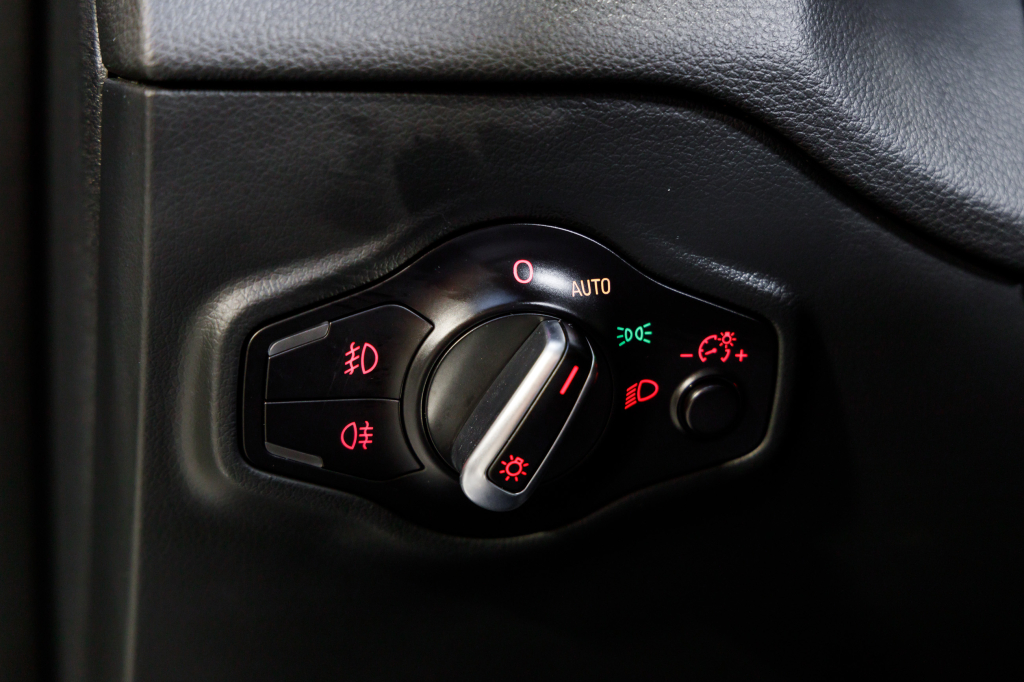 Audi Q5 Premium Plus 2015 photo 27